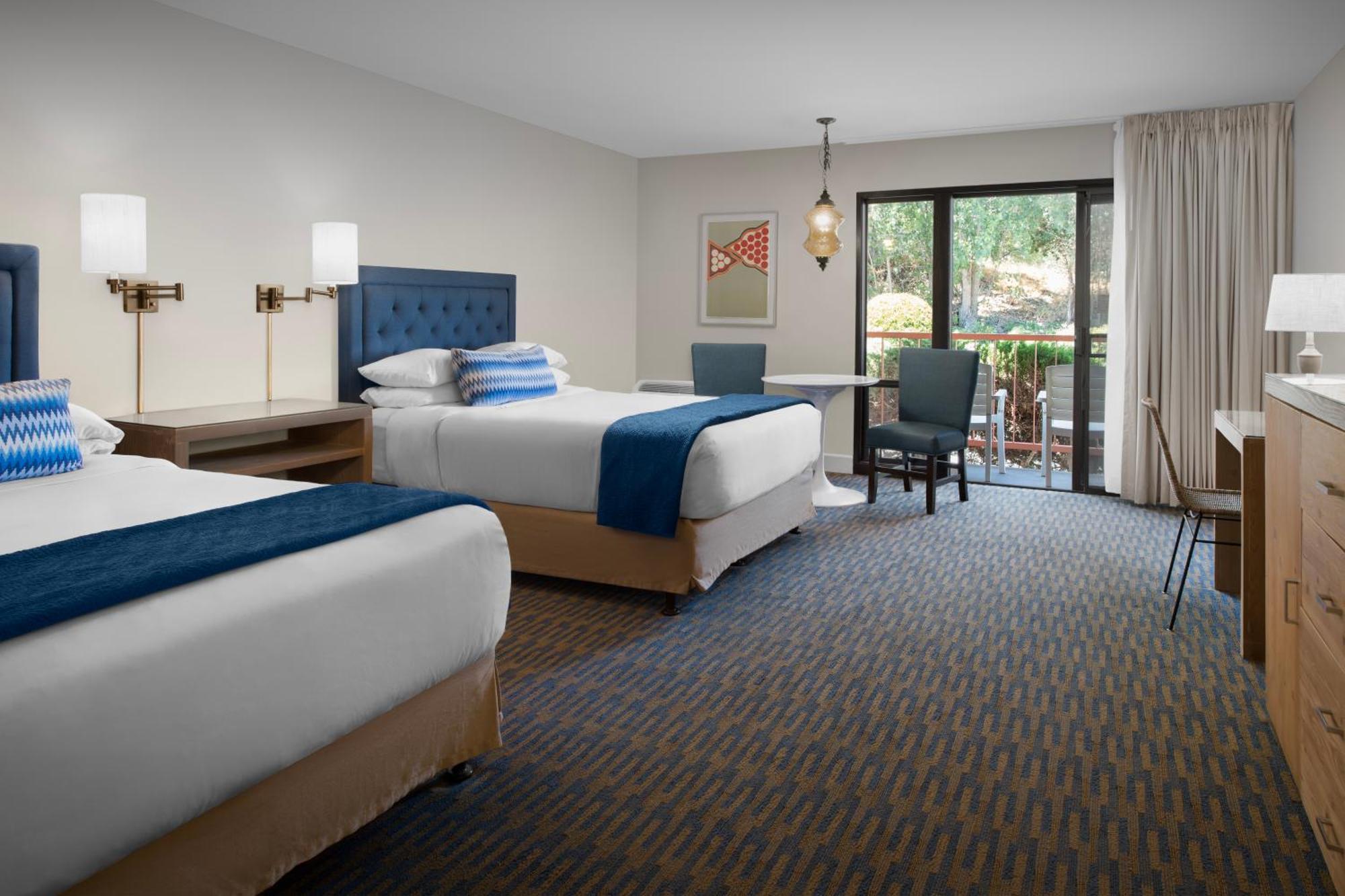 Ashland Hills Hotel & Suites Exterior photo
